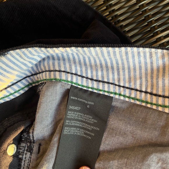 Tommy Hilfiger Corduroy Skirt | Navy, Size 6 - Picture 5 of 8